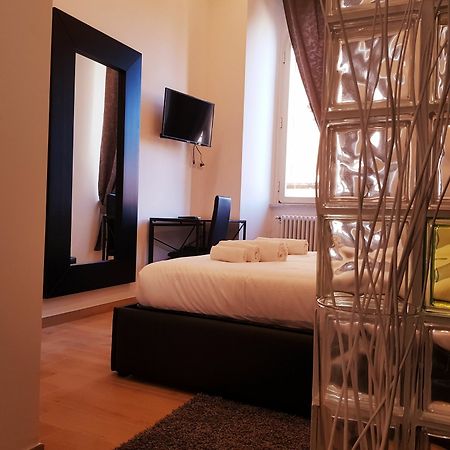 Cairoli Rooms Roma Exterior foto