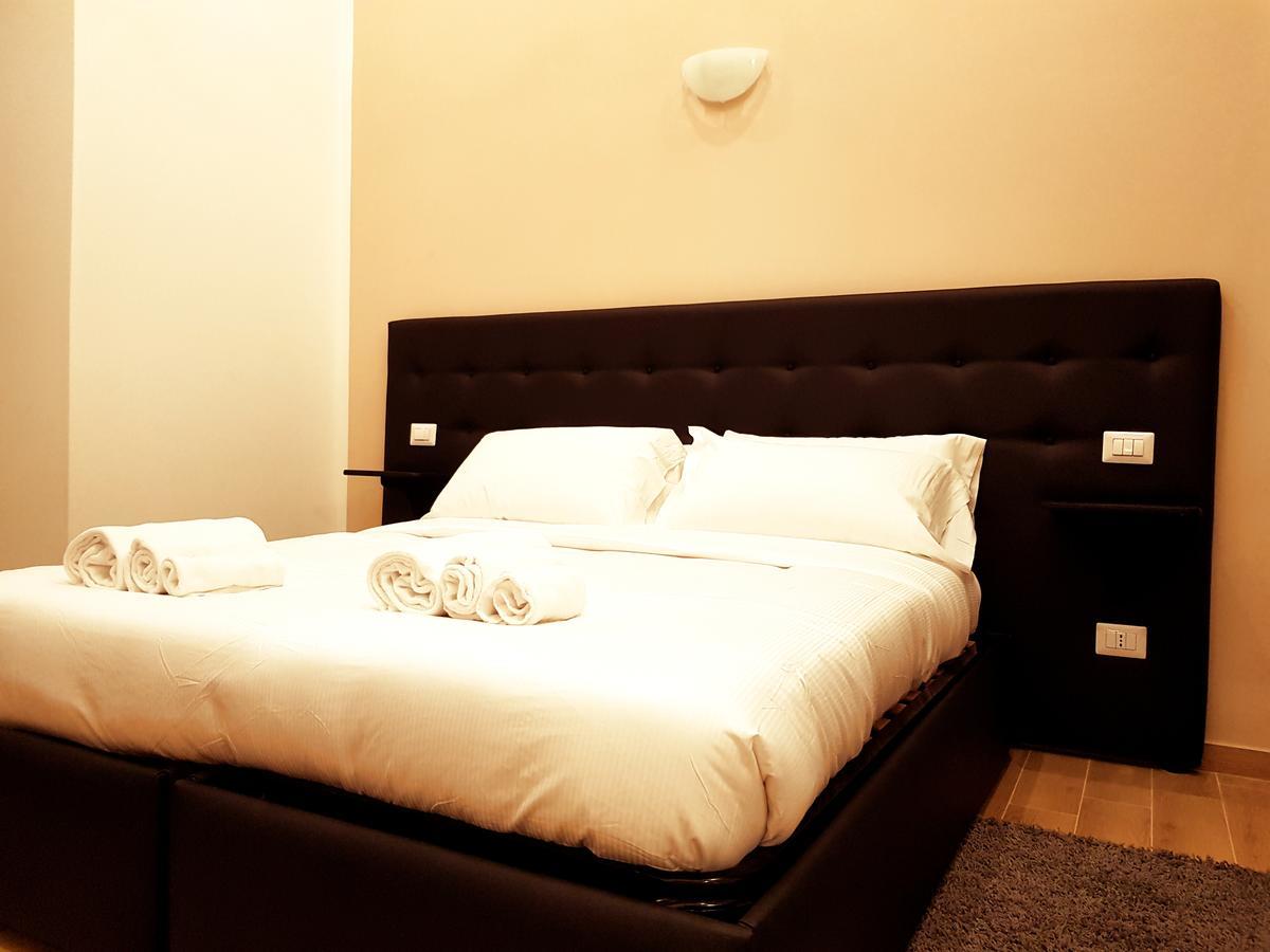 Cairoli Rooms Roma Exterior foto